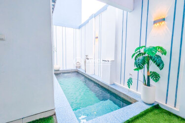 homestay-jogja-weha-villa-aurora-private-pool