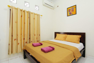 homestay-jogja-whouse-freesia-4
