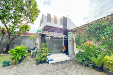 Homestay Jogja - WHouse Laksmita