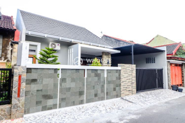 Homestay Jogja - WHouse Wirosaban