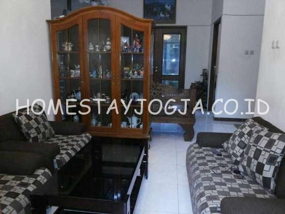 Penginapan di Ring-Road Utara Yogyakarta 20 Orang (1721055 